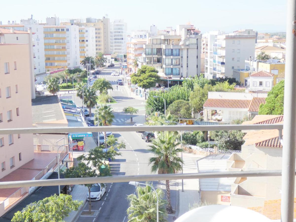 Bora 4-B Apartment โรเซส ภายนอก รูปภาพ